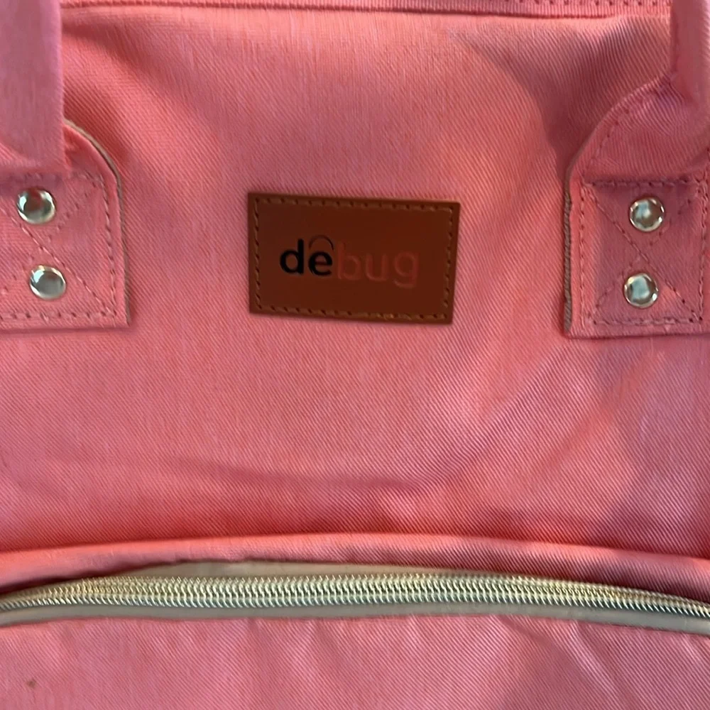 DEBUG BABY BAG WITH CHANGING STATION NWOT